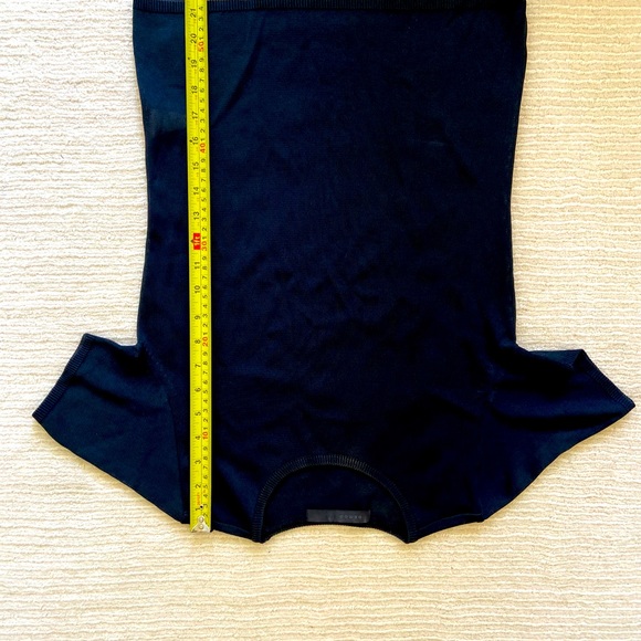 DEMOO Designer Black Top - MINT CONDITION - Picture 9 of 9